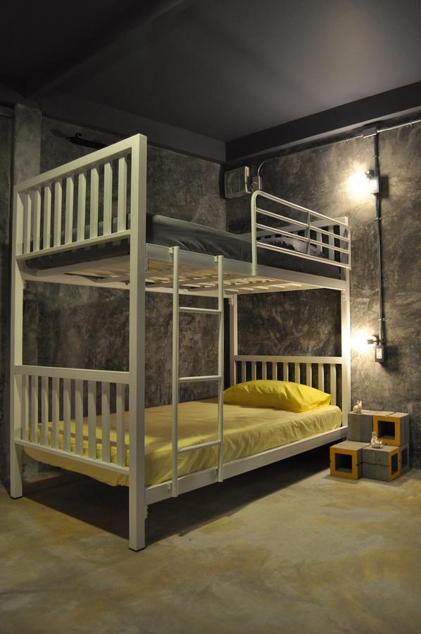 Nexchange Hostel Банкок Екстериор снимка