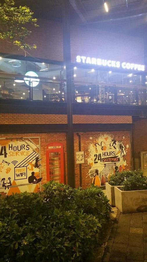 Nexchange Hostel Банкок Екстериор снимка