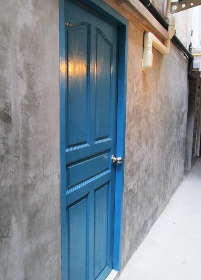Nexchange Hostel Банкок Екстериор снимка