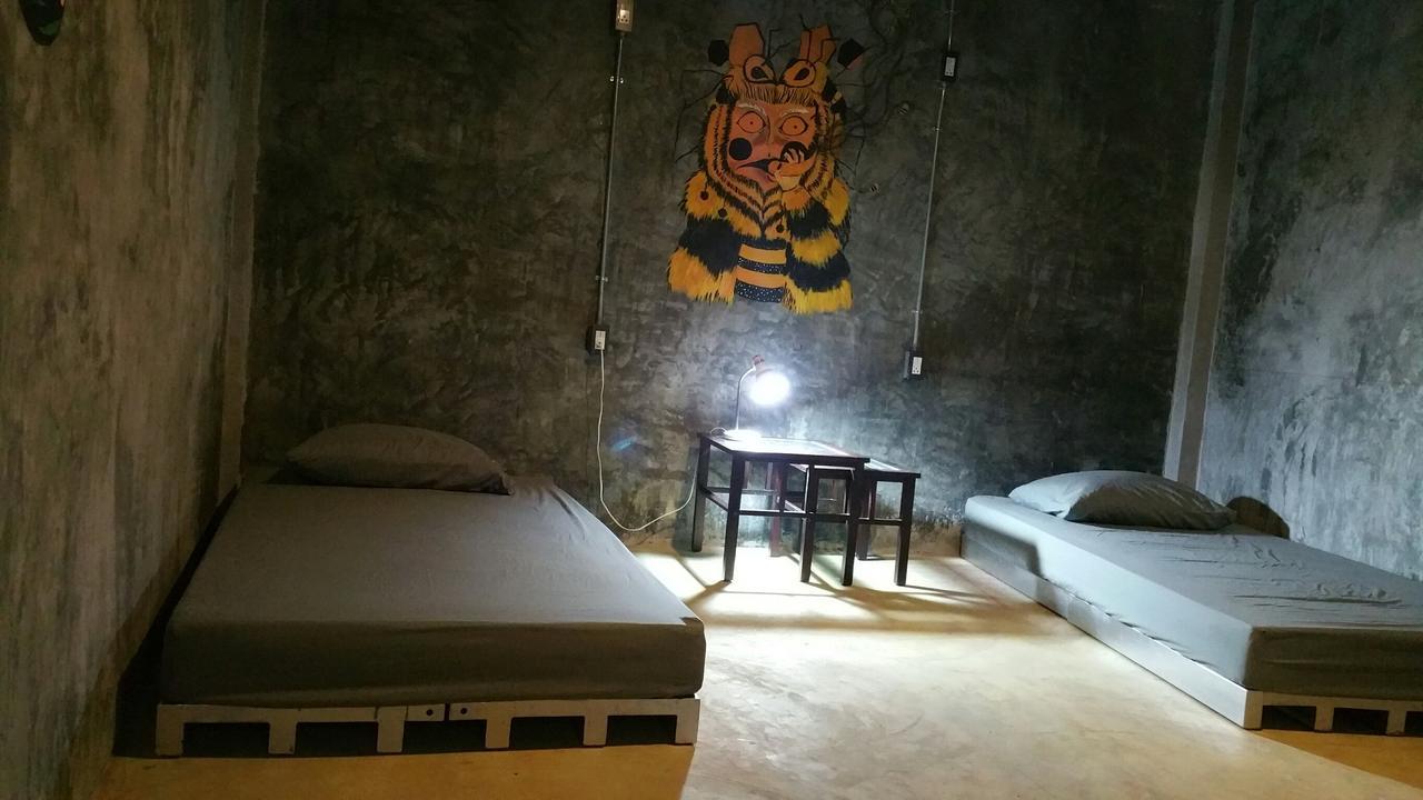 Nexchange Hostel Банкок Екстериор снимка