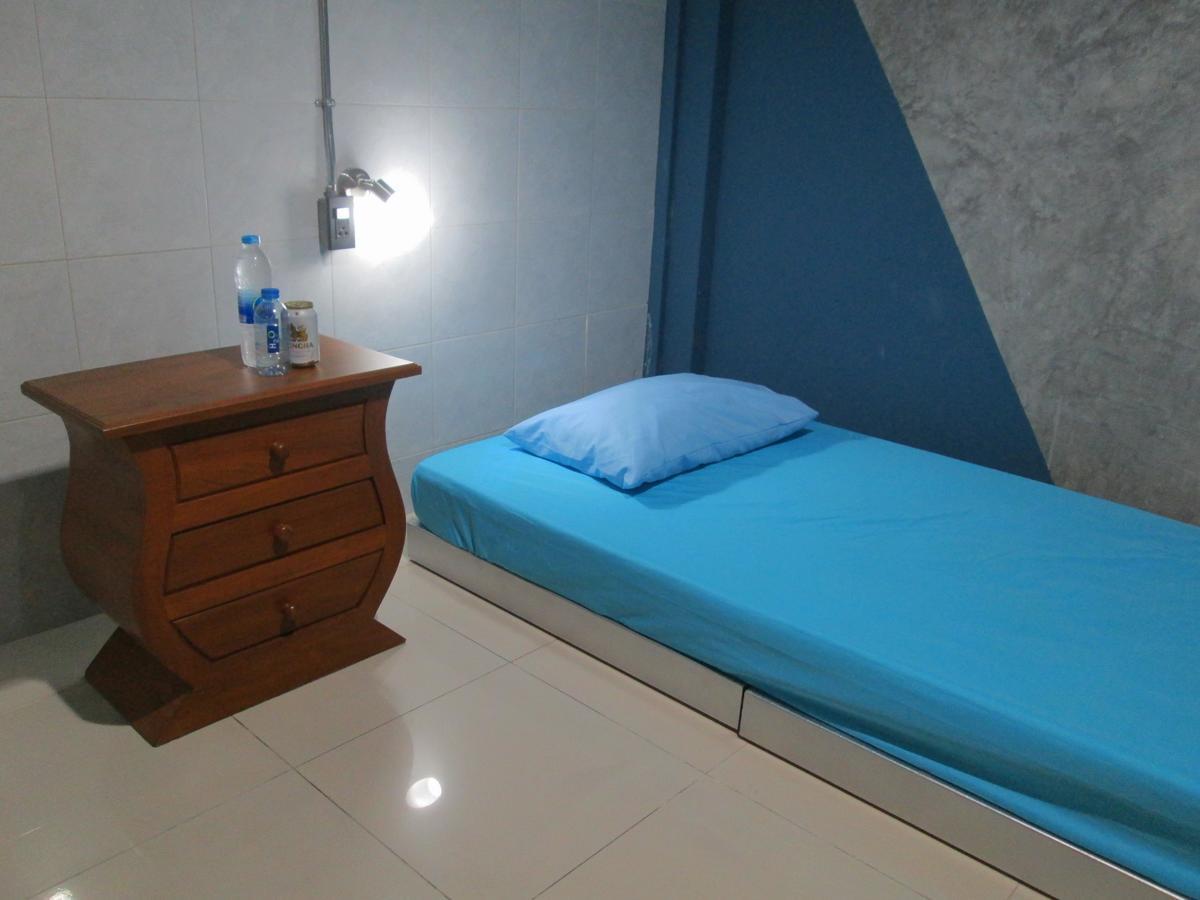 Nexchange Hostel Банкок Екстериор снимка